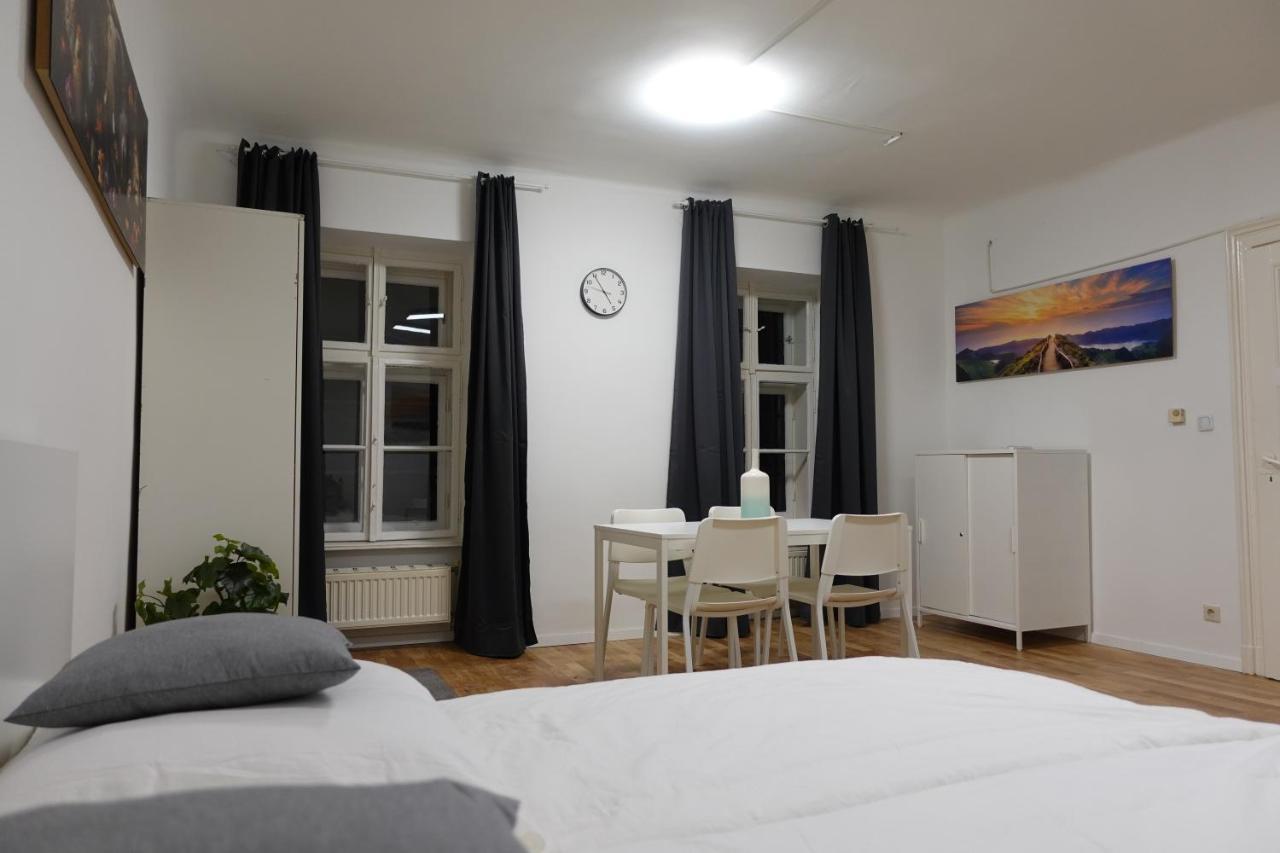 Comfortable Apartment In Central Wien Exteriör bild